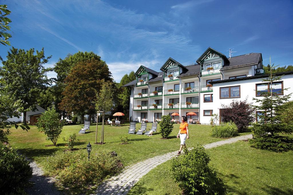Hotel & Ferienappartements Edelweiss Willingen  Dış mekan fotoğraf