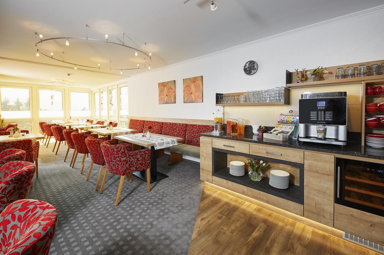 Hotel & Ferienappartements Edelweiss Willingen  Dış mekan fotoğraf