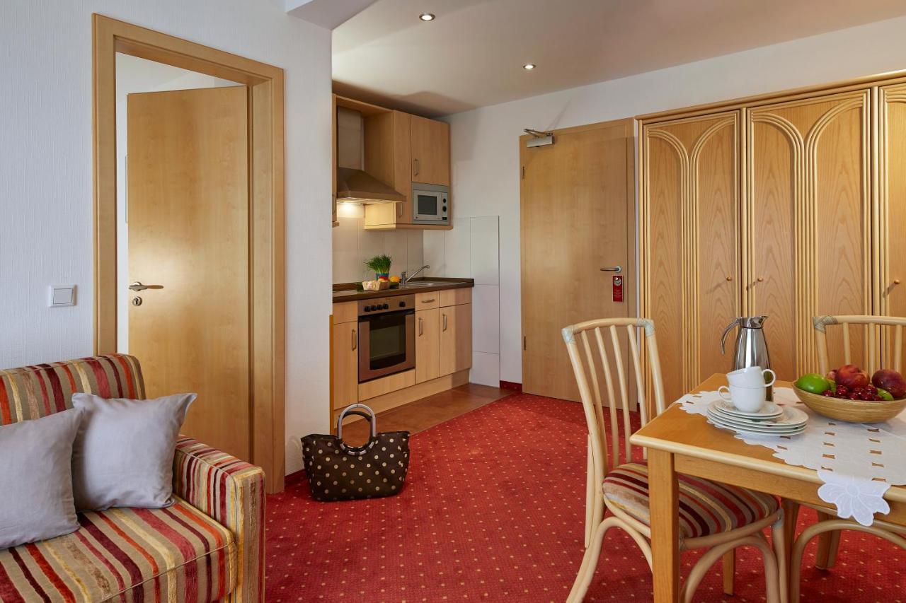 Hotel & Ferienappartements Edelweiss Willingen  Dış mekan fotoğraf